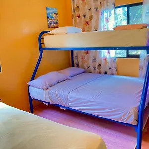 https://la-hacienda-hostel.comcaribbean.com